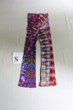 Load image into Gallery viewer, Small Yoga Pants