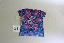 Load image into Gallery viewer, XL Ladies  V-Neck