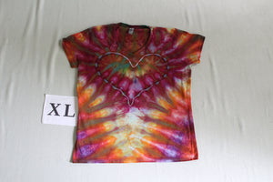 XL Ladies  V-Neck Incline Heart