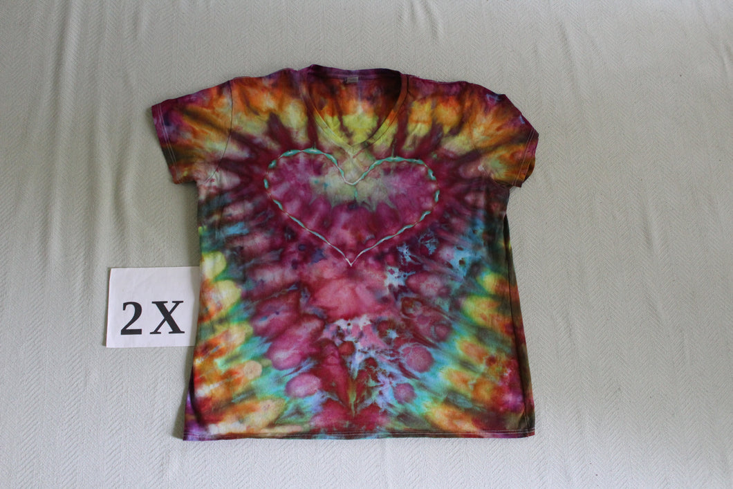 2X Ladies V Neck Incline Heart