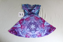 Load image into Gallery viewer, XL Twisted Front Dress