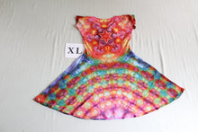 Load image into Gallery viewer, XL Twisted Front Dress