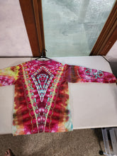 Load image into Gallery viewer, Large Long Sleeve