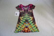 Load image into Gallery viewer, Small A-Line Shift Dress